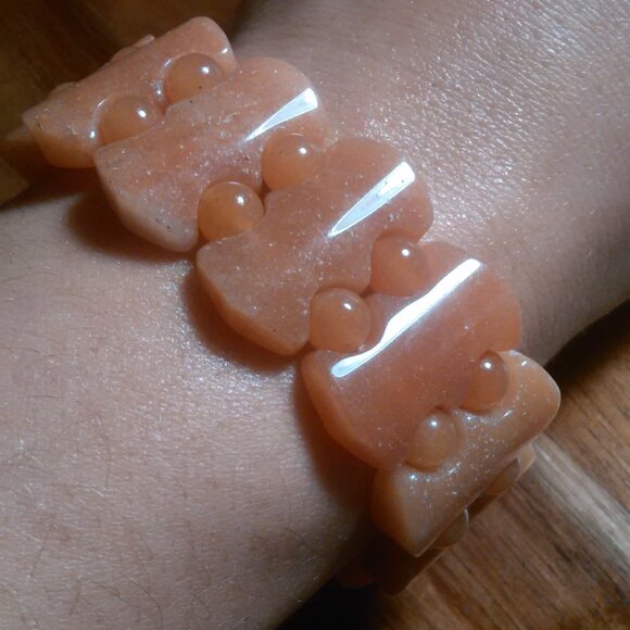 Red Aventurine Fancy Shape Stretch Bracelet - Picture 12 of 13